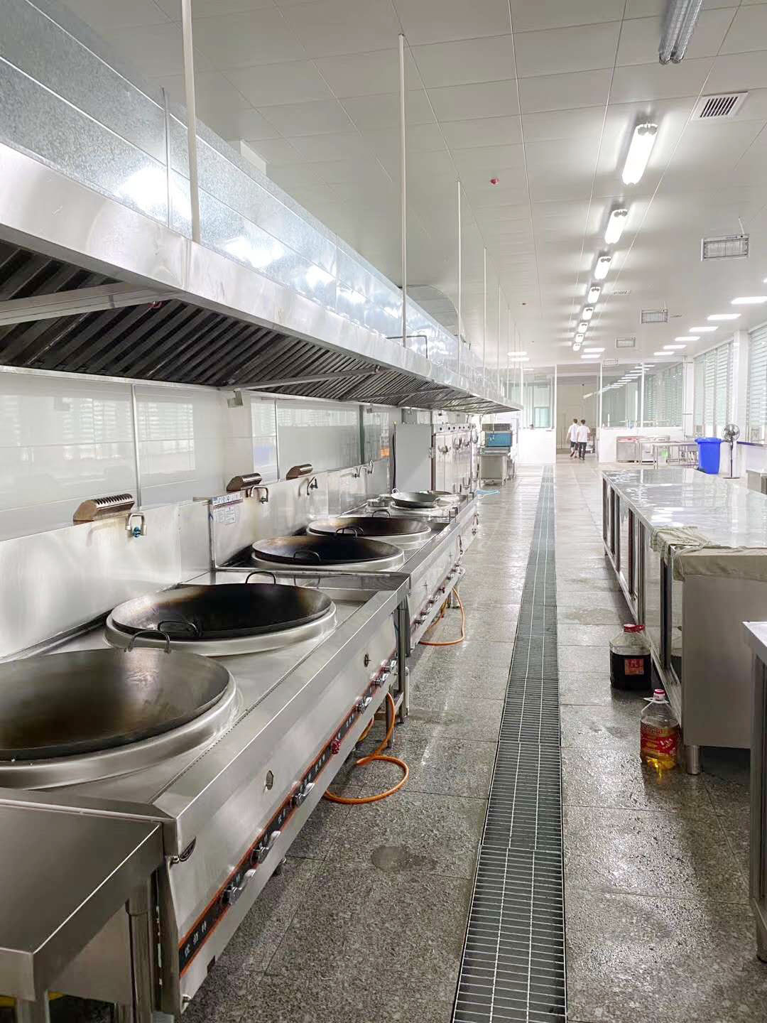 大型商用小黄片链接下载设备